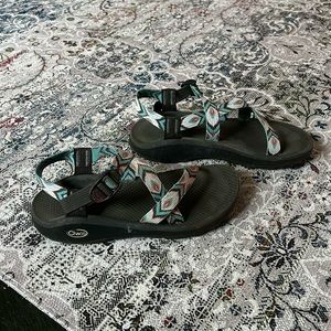 Chaco feathered night Z cloud aztec sandals